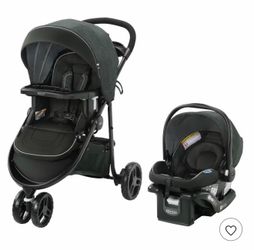 Stroller and car Seat Graco new in the box carreola y silla de carro nueva en su caja