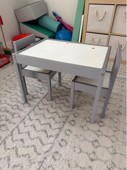 Free kids table