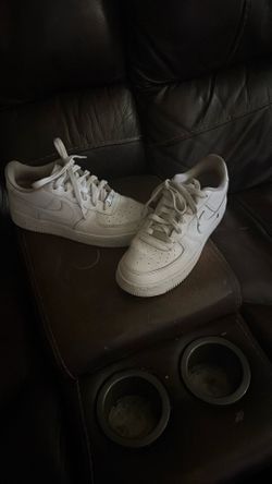 White air forces size 8