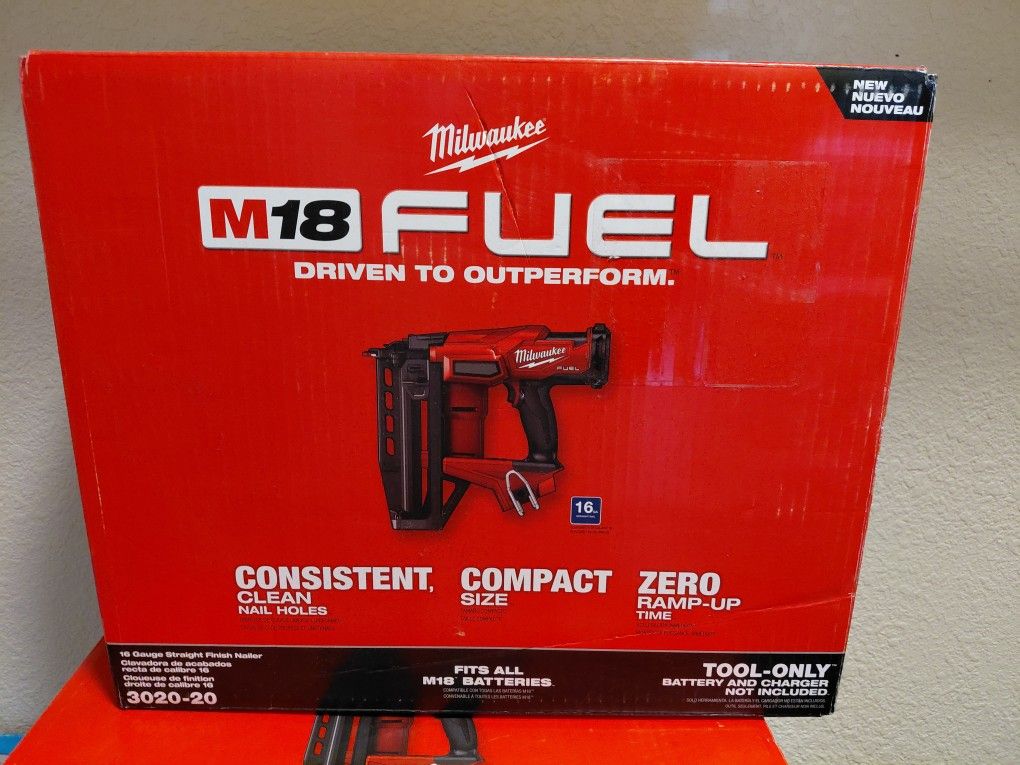 Milwuakee M18 16 Ga Nailer Gun