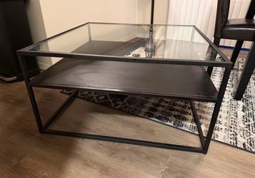 World market coffee table