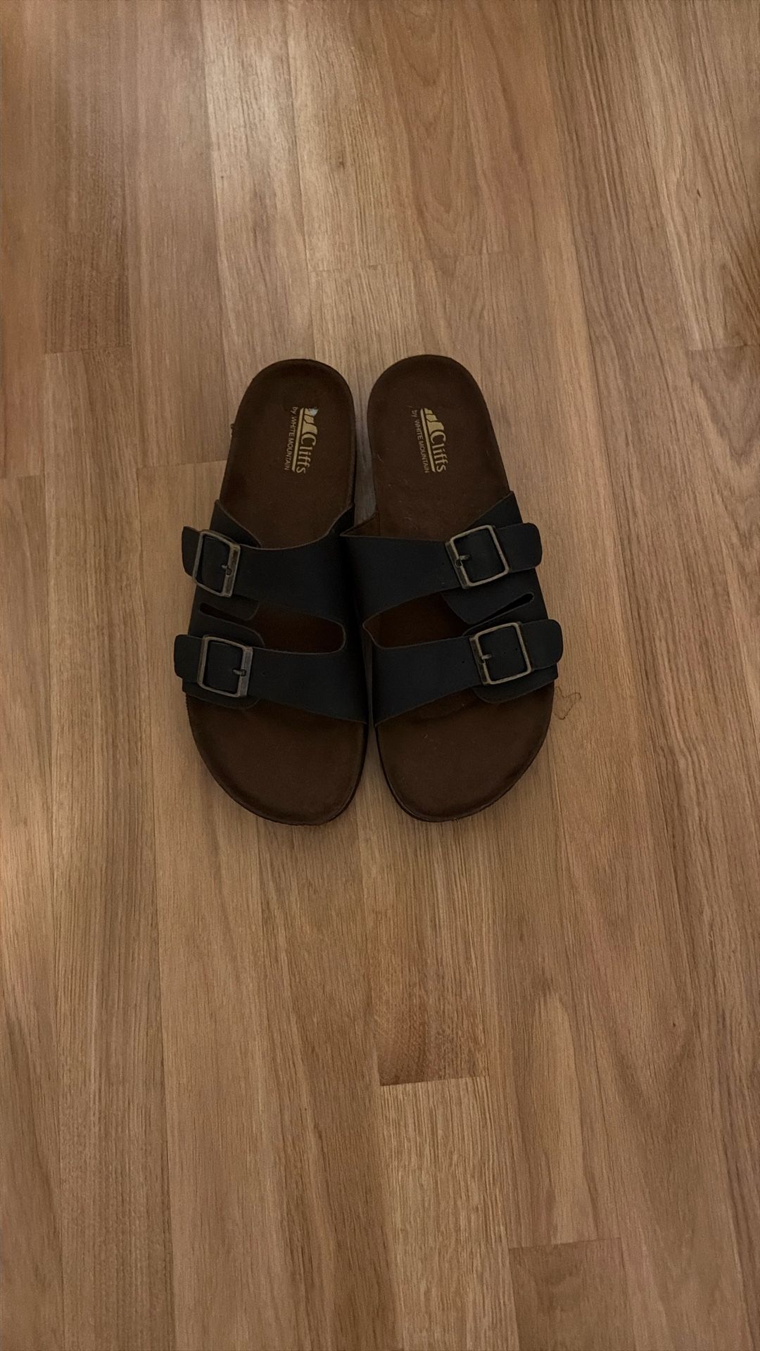 Cliffs by White Mountain Sandals