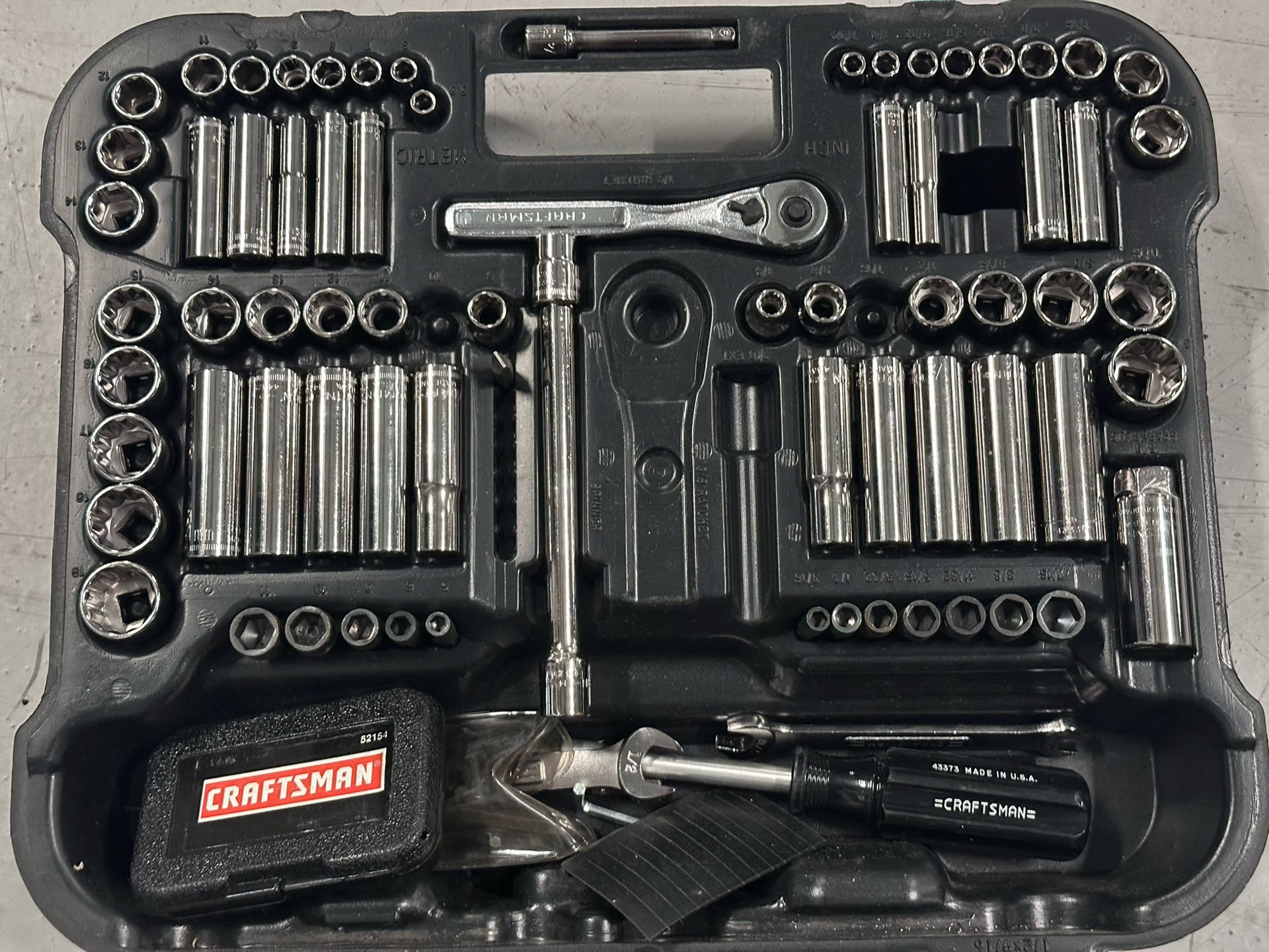 Incomplete Sears Craftsman USA 96-pc Mechanic Tool Set 33596