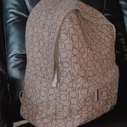 Guess Brand Fashion Backpack 