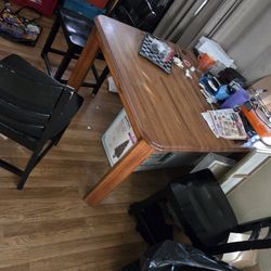 Table With Extra Leafs