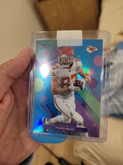 Topps Finest Travis Kelce Card #18/200