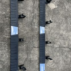 Side Steps 14-17 Gmc 