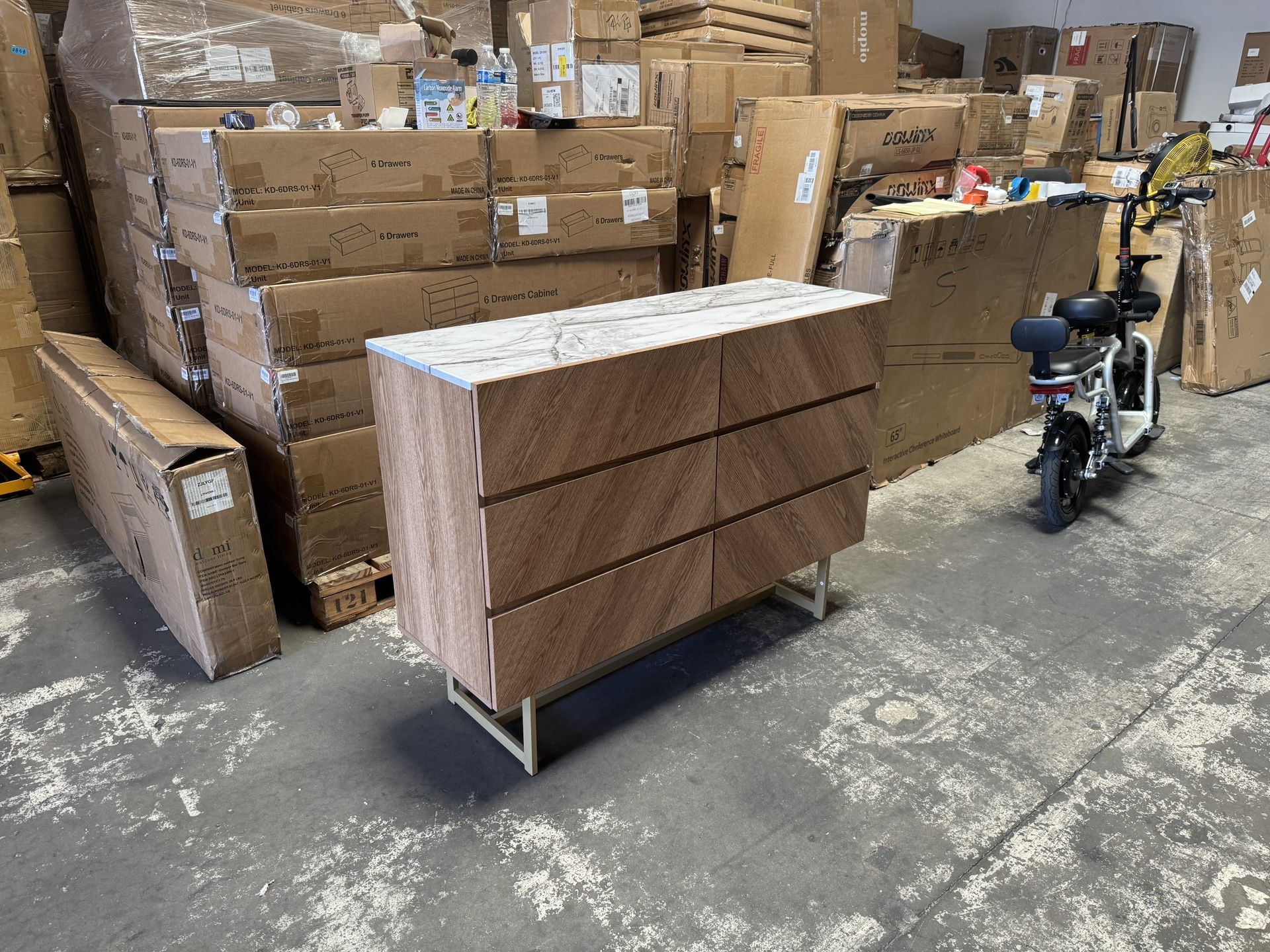 ⭐️Brand New Roomfitters Faux Marble Top Dresser for Bedroom with 6 Drawers, Mid Century Chest of Drawers, Modern Bedroom Dresser (Oak Wood)