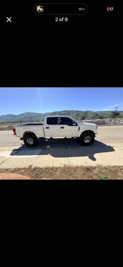 2020 f250. Diesel 6.7 L.  4/D