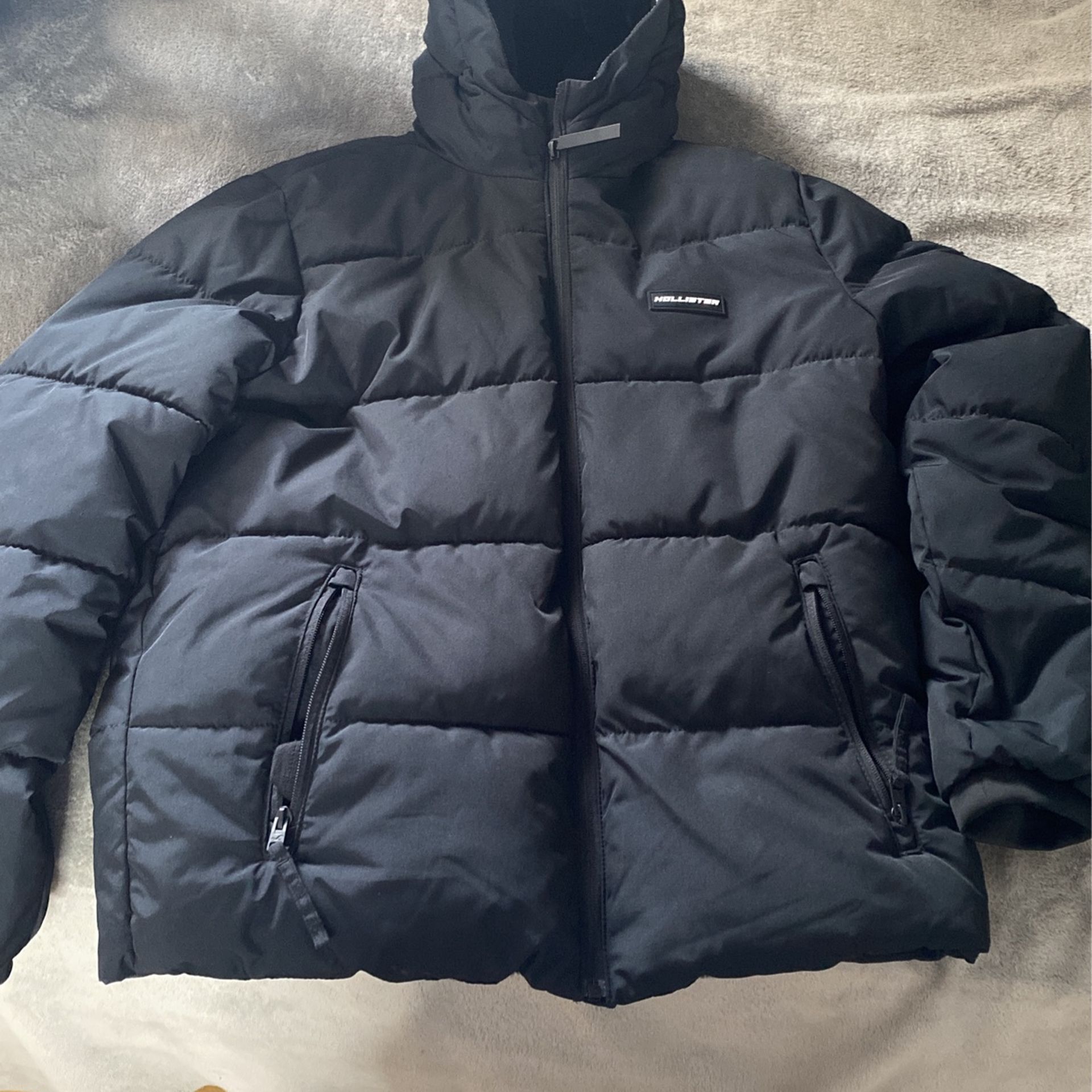 Black Hollister Puffer Jacket
