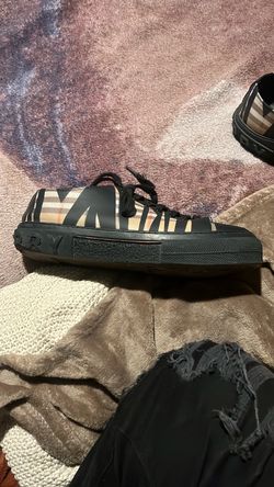 Burberry shoes
