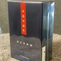 Brand New Sealed Fragrance – Unwanted Christmas Gift