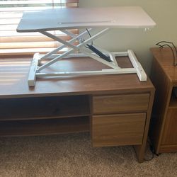 TechOrbit Standing desk