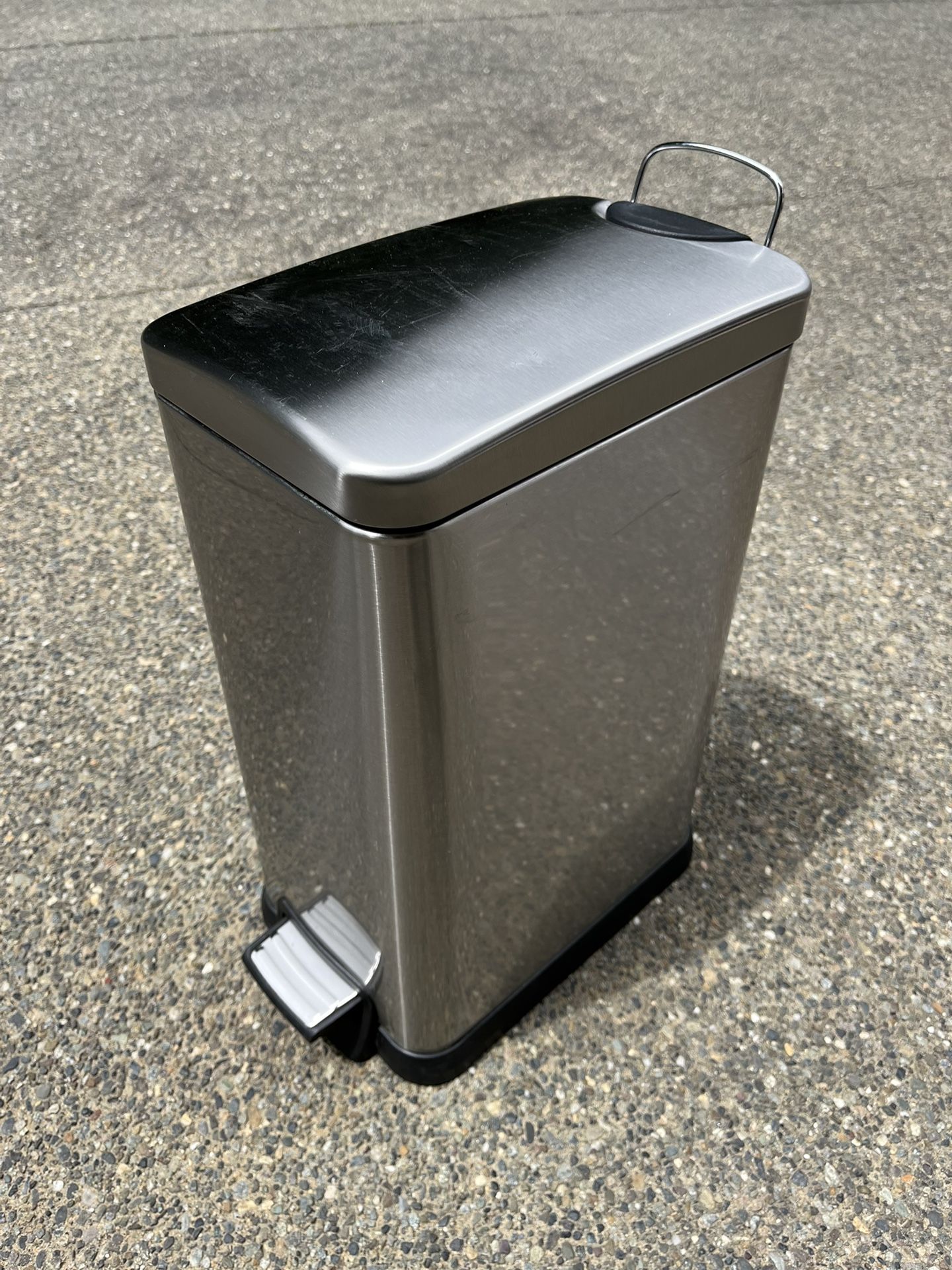 4 Gallon Stainless Steel Garbage Bin