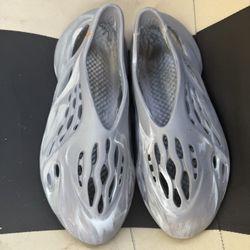 Adidas Yeezy Foam Runners 