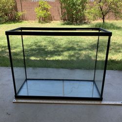 30 Gallon Aquarium 