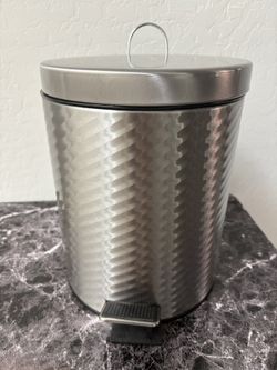 3L Small Can with Foot Pedal - Stainless Steel