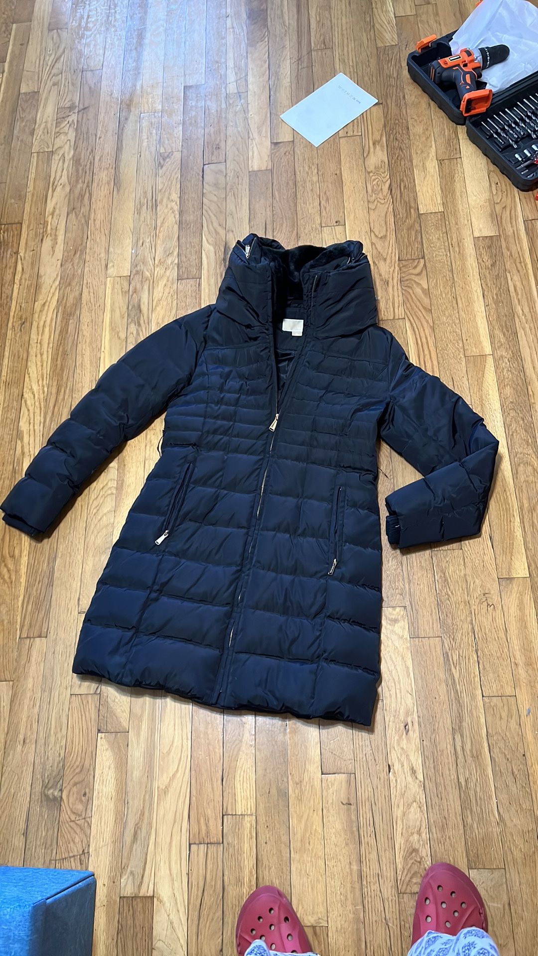 Michael Michael kors down jacket women, size S,mid length down coat for  Sale in Brooklyn, NY - OfferUp