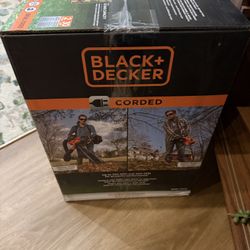 Black & Decker Leaf Blower And Vacuum