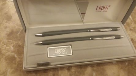 Cross pen set