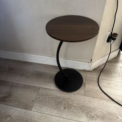 NEW IN BOX END TABLE