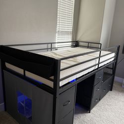 Twin Size Loft Bed