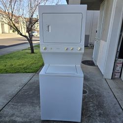 GE 27" Stacked Washer Dryer Laundry Center
