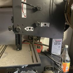 CENTRAL MACHINERY  BENCHTOP BANDSAW 