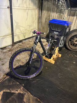C100  wheelie bike