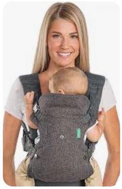 2 baby carriers