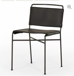 Trysta Chairs (Set of 8)