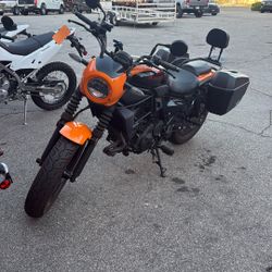 2024 Kawasaki Eliminator SE. 