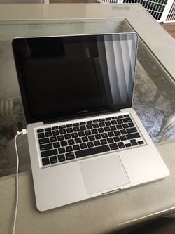 2012 MacBook Pro 13 inch 2.3 i5 8GB Memory 500GB Hard drive