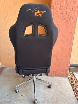 *NEED GONE ASAP* VOLAIR SIM GAMING CHAIR