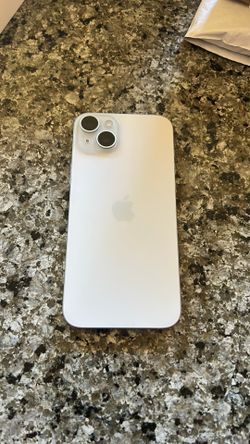 IPhone 15 plus 256gb unlocked 90 percentage battery