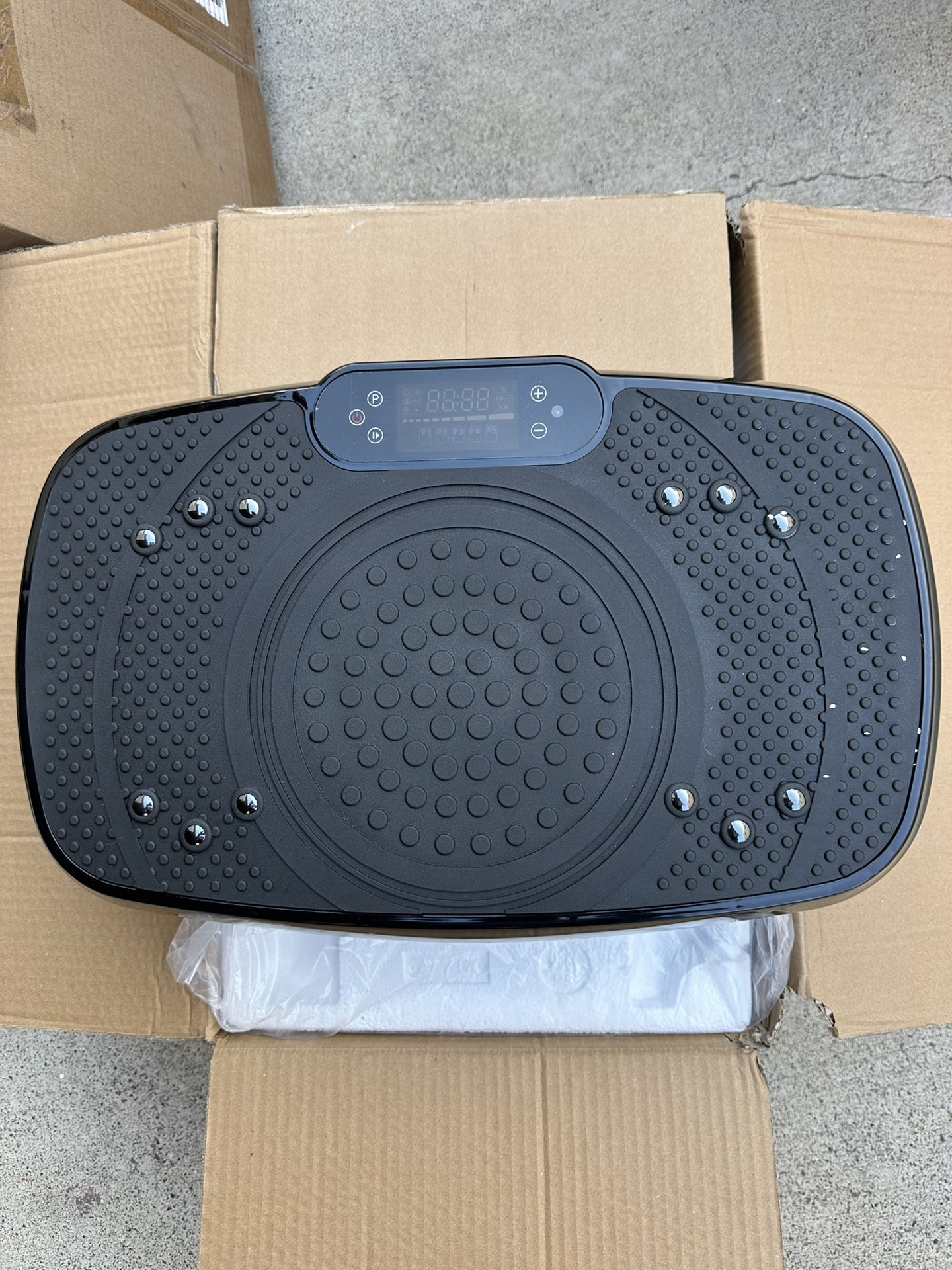 New vibration plate with extra long 10 foot power cord