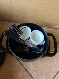 Fondue Pot