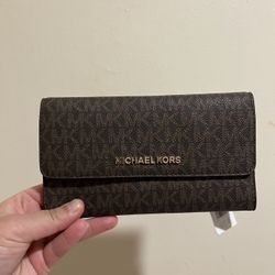 Women Mk Wallet 