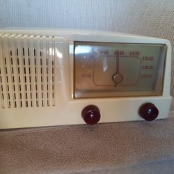 General Electric Antique Radio