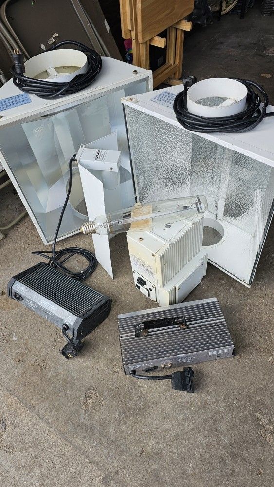 Grow Equipment (Ballasts & Grow lights)
