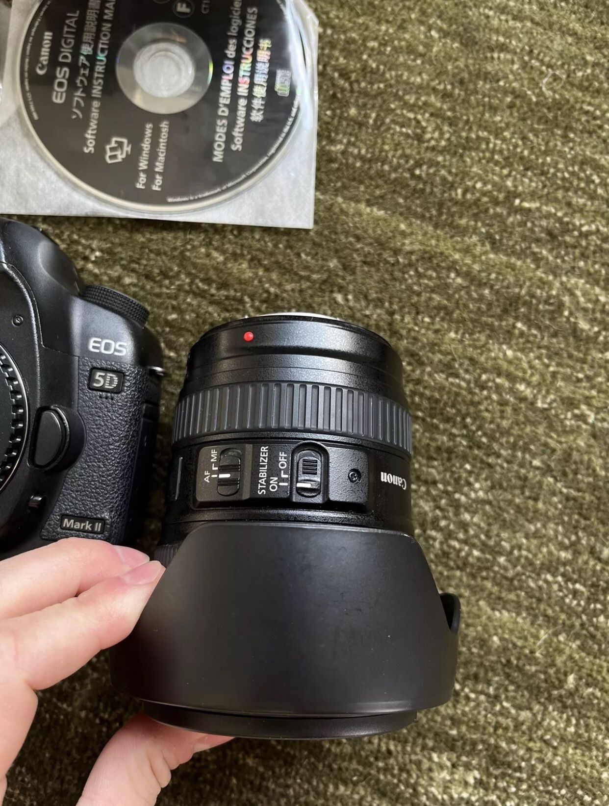Canon EOS 5D Mark II Camera + 24-105mm IS USM Lens Kit 