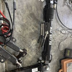 TowBars And Accessories. 