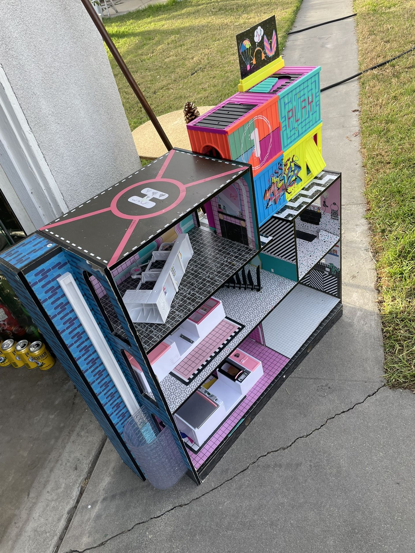Doll House/ LOL Doll House