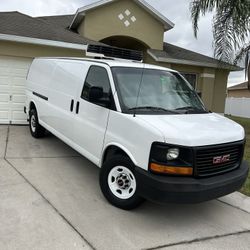 2015 GMC Savana Cargo