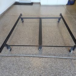 Queen Size Metal Bed Frame