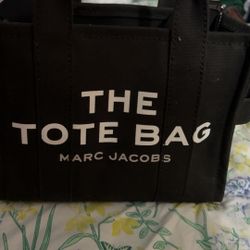 Small Marc Jacob’s Tote 
