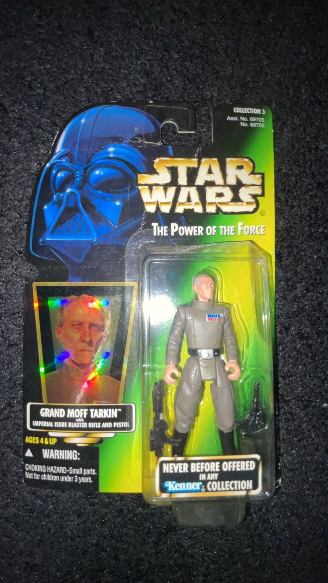 Star Wars: The Power of the Force - Grand Moff Tarkin (w/ Rifle & Pistol) - NEW!