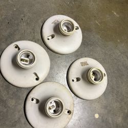 4 Light Bulb Receptacles 