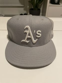 New Era Fitted Oakland Athletics size 7 1/2 