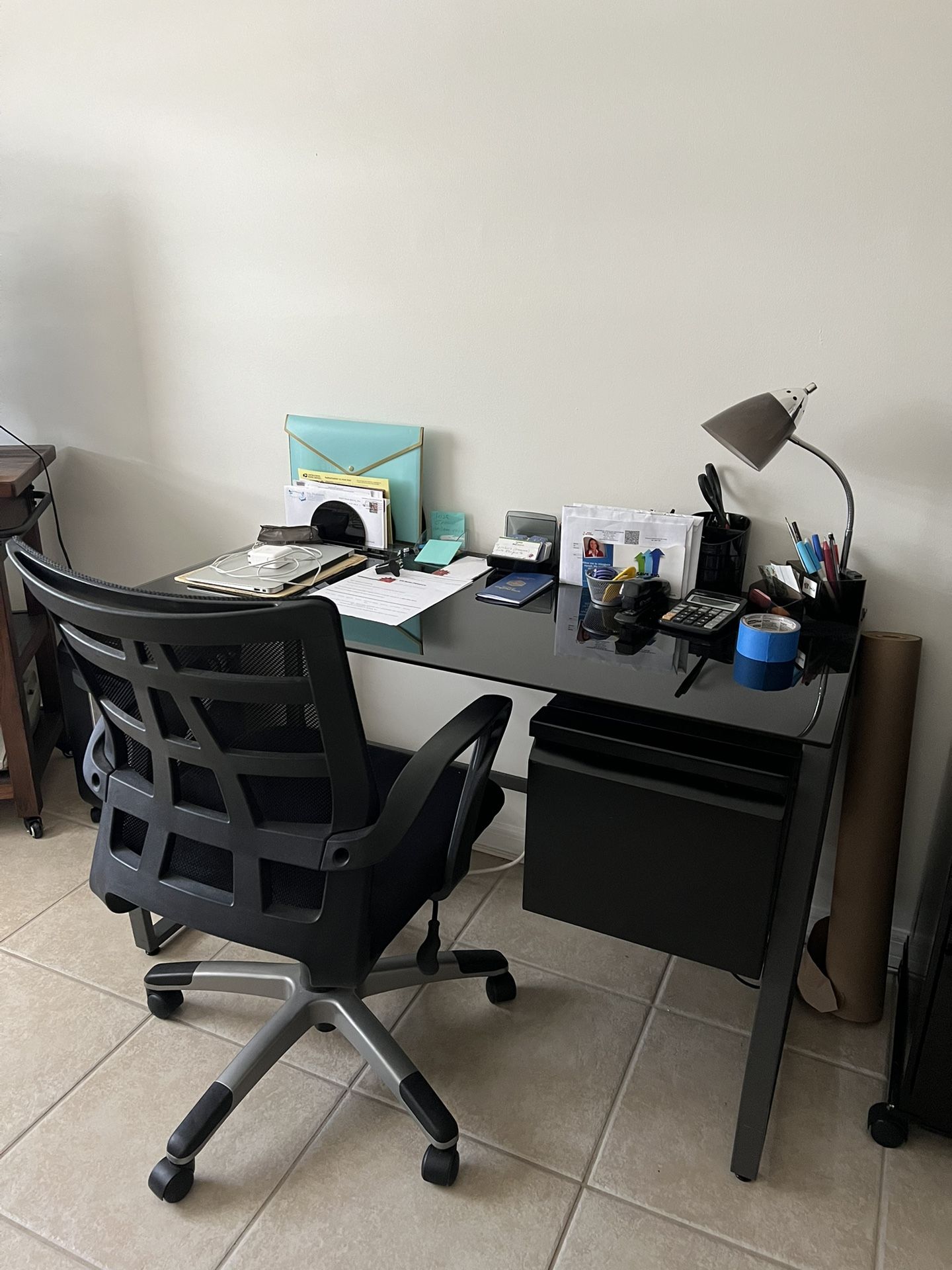 Office desk and chair 